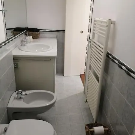 Holiday home La Fiascona, Grazioso Monolocale Soppalcato, Centro Bergamo